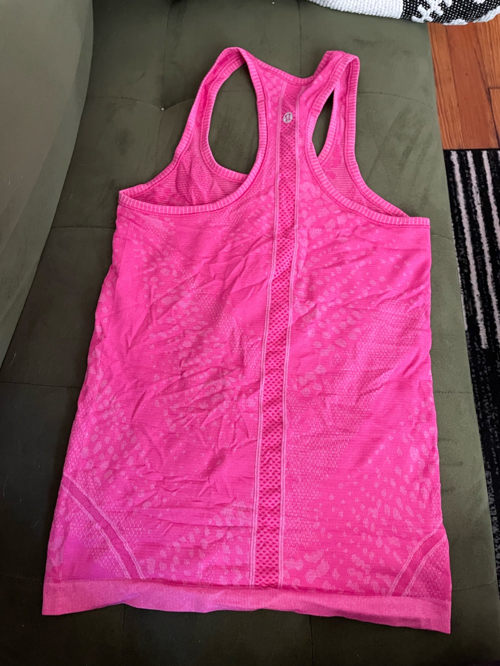 Lululemon Pink Racerback Active Tank Top Sz 4 - Picture 2 of 3
